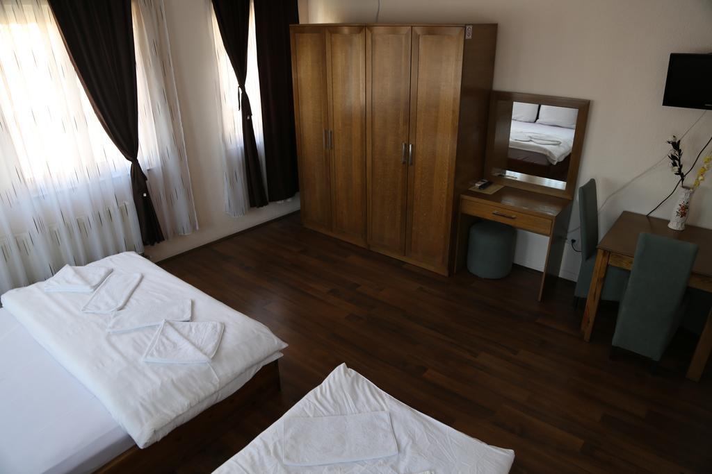 Hotel Antika Prizren Værelse billede